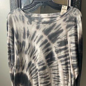 Grey and white long-sleeve